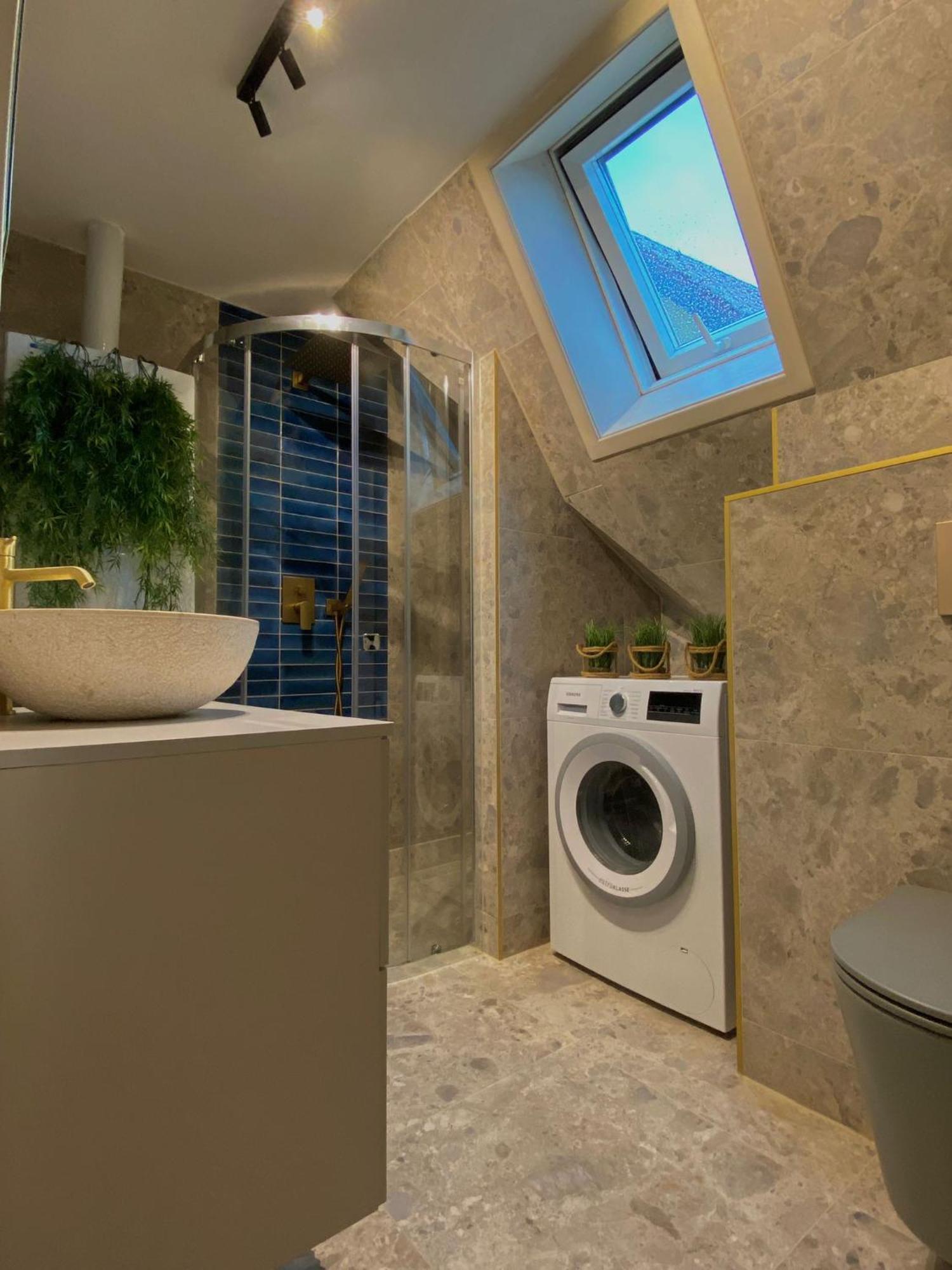 C&B City Homes Friedrichshafen Exterior photo
